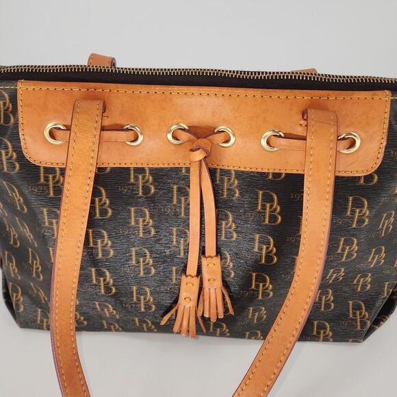Dooney & Bourke Monogram Black Canvas Shoulder Bag - Picture 10 of 16
